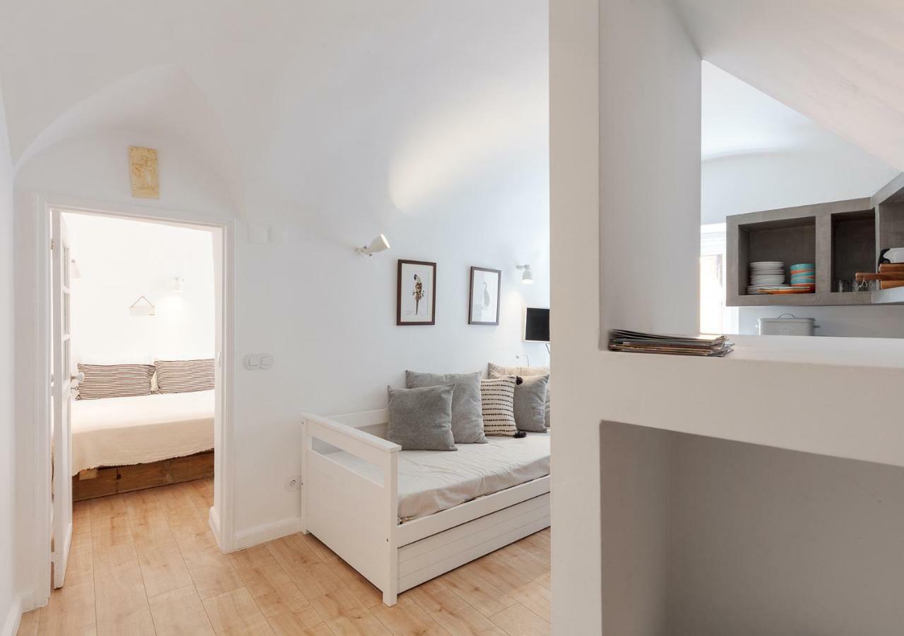 Studio Hideaway With Easy Access To Lisbon Center Exterior photo