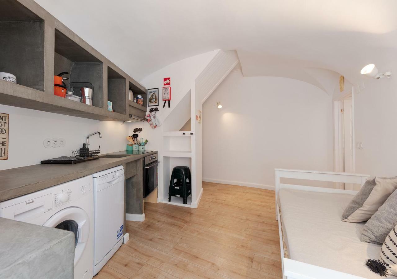 Studio Hideaway With Easy Access To Lisbon Center Exterior photo